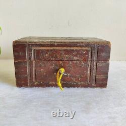 1920s Vintage Handmade Brass Artwork Money Chest Treasure Box Wooden Box W783