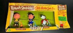 1968 Snoopy Peanuts Clubhouse Skediddler Boxed Set Mattel Liddle Kiddles Rare