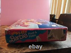 1988 Vintage Barbie Beach Blast Pool and Patio Set COMPLETE WithBOX