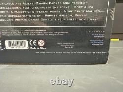 2004 Vintage Aliens Deluxe Playset Box Tree House Kids Colonial Marines Figures