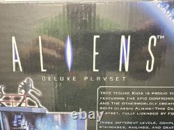 2004 Vintage Aliens Deluxe Playset Box Tree House Kids Colonial Marines Figures