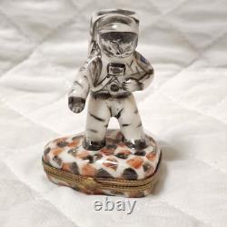 A. L. Limoges Peint Main Astronaut Porcelain Trinket Box Vintage