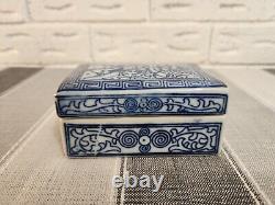 Antique Chinoiserie Blue And White Ceramic Tea Caddy Trinket Jewelry Box W Lid