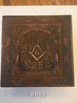Antique Post-Civil War Masonic Masons Ohio Thermoplastic Gutta Percha Collar Box