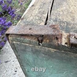 Antique Vintage Dairy Wooden Milk Delivery Box Green