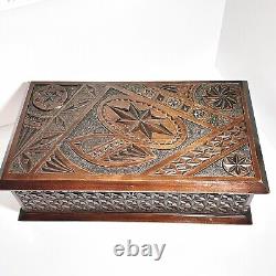 Antique Wooden Box Large Chip Carved Wood Trinket Jewellery Treasure Holder (t3)