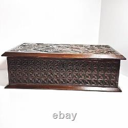 Antique Wooden Box Large Chip Carved Wood Trinket Jewellery Treasure Holder (t3)