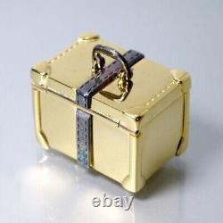 Auth Gucci Old Gucci Pill Case Trunk Case Shape Gold Vintage Italy with Box Rare