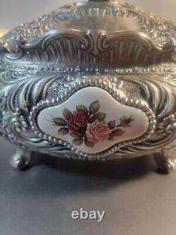 Beautiful Vintage Intricate Italian Mod DEP Pewter Trinket Box Porcelain Gold