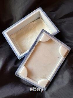 Beautiful vintage one of a kind lapis lazuli inlaid Pietra Dura lidded box