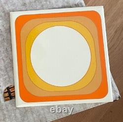 Box of 100 vintage Villeroy & Boch tiles from the 60s-70s in Excellent condition