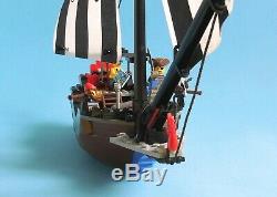 Boxed, Vintage Lego 6268 Pirate Renegade Runner 100% COMPLETE, Instructions