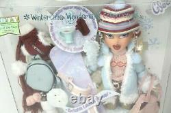 Bratz Wintertime Wonderland CLOE Figurine Doll Box Wear MGA Figure READ