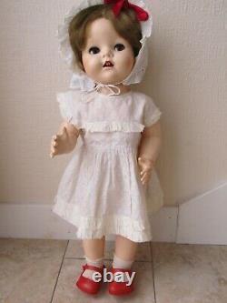 GORGEOUS VINTAGE EARLY 1950s 20 PEDIGREE HARD PLASTIC WALKER DOLL AND BOX