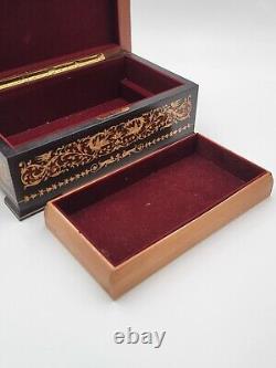 Gorgeous Vintage Sorrento Italy Mid Size Hand Painted Inlaid Venere Jewelry Box