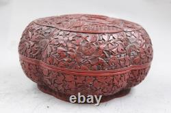 Hand Crafted Chinese Lacquer Box B0032