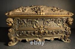 ITALIAN MID-CENTURY MOD. DEP. ORNATE JEWELRY BOX with Cherubs Brass