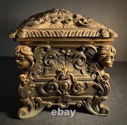 ITALIAN MID-CENTURY MOD. DEP. ORNATE JEWELRY BOX with Cherubs Brass