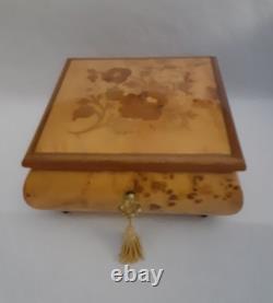 Jewelry Box High Quality Early Vintage Hand-Made Wooden Inlay Ornate Casket
