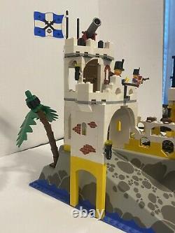 LEGO 6276 Eldorado Fortress Pirates, No Box, 1989 Vintage Pirates Please Read