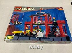LEGO City Town Train Station 4556 box & instructions
