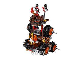 LEGO NEXO KNIGHTS General Magmar's Siege Machine of Doom 70321 New Sealed Set
