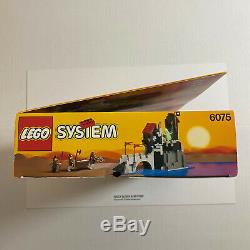 LEGO System Castle 6075 Wolfpack Tower New Sealed