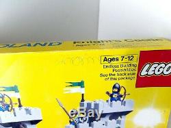 LEGO Vintage Set 6073 Knights Castle System LegoLand Nearly complete