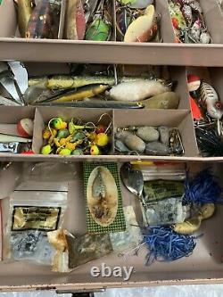 LOT OF 100 VINTAGE Mixed Collectible LURES & other FISHING items in Union Box