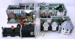 Lego 10185 Green Grocer Modular Building from 2008 for Sale. Great Condition