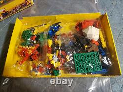 Lego Vintage Castle System Knights Challenge 6060 NEW
