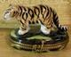 Limoges France, Beautiful Bengal Tiger Peint Main Trinket Box Vintage Nos
