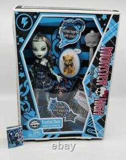 Monster High Frankie Stein Doll First Wave In Package Box w Watzit Mattel