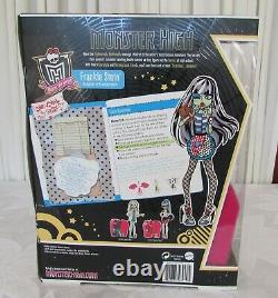 Monster High Home Ick Frankie Stein New in Box ACTUAL DOLL