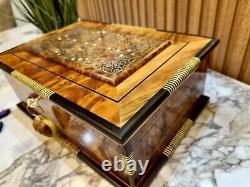 Moroccan jewelry burl thuya Box lockable wooden Jewelry Box organizer with key