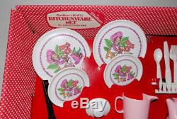 NEW IN BOX! Strawberry Shortcake plastic kitchenware dish set Chilton Qualitea