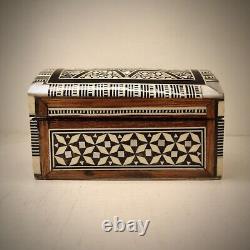 Oriental Jewelry Box in Mother of Pearl Mosaic Wood Syrian Vintage Box