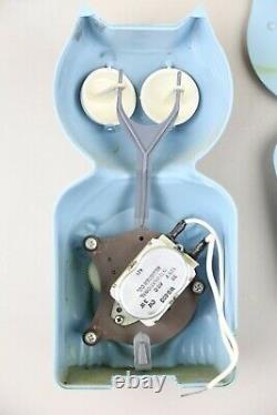 RARE 60s Blue Jeweled vintage electric kit cat klock kat clock with Box