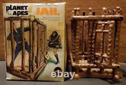 RARE Vintage Mego 8 inch POTA Planet of the Apes? JAIL? Playset MINT IN BOX