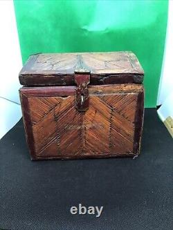Rare Antique FolkArt, Prison, Primitive Matchstick Covered Box, 8-8-7 1/4tall