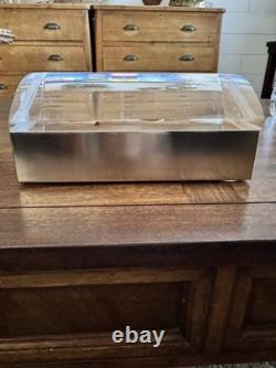 Rare VTG MCM Lucite Optical Jewelry Box Curved Magnifying Lid Gold-Tone 7x5x3