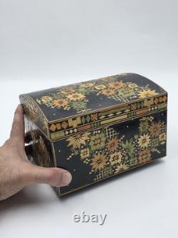 Rare Vintage Handmade Portuguese Straw Marquetry Floral Jewelry Trinket Box