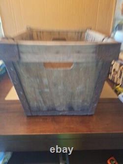 Rare Vintage LUCKY WoodSteel Nesting Box Chicago Mill Lumber 21 x 17 x 15