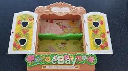 Strawberry Shortcake Berry Patch Carry Case 26 Mini Dolls Original Box 1981