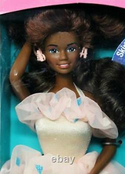 Style Magic Wondercurl Christie Doll #1288 Never Removed from Box 1988 Mattel