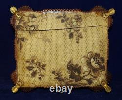 Superb Antique Tramp Art chip carved sewing Box Hand Carved Folk Art 1890's