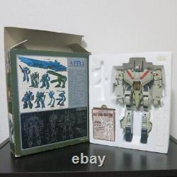 Takatoku Toys 1/55 Macross Battroid Valkyrie VF-1J with Box From Japan Vintage