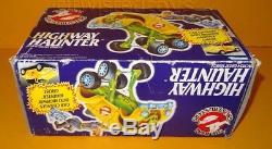 VINTAGE 1986 80s KENNER THE REAL GHOSTBUSTERS HIGHWAY HAUNTER CAR VEHICLE BOXED