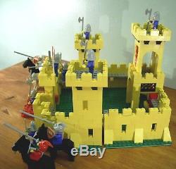 VINTAGE LEGO YELLOW CASTLE 375/6075, 1980, COMPLETE With BOX & INSTRUCTIONS