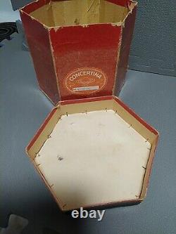 VINTAGE SCHOLER CONCERTINA Accordion CHU 100, with original box READ